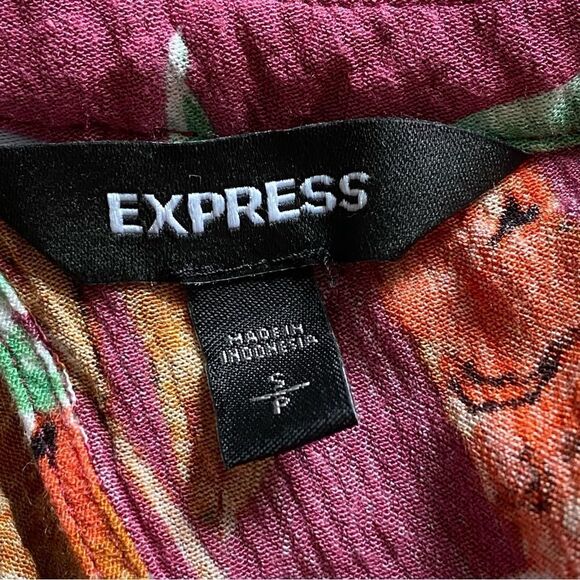 Express Top Floral Off Shoulder Tropical Ruffle Hawaiian Pink Purple - Picture 6 of 13